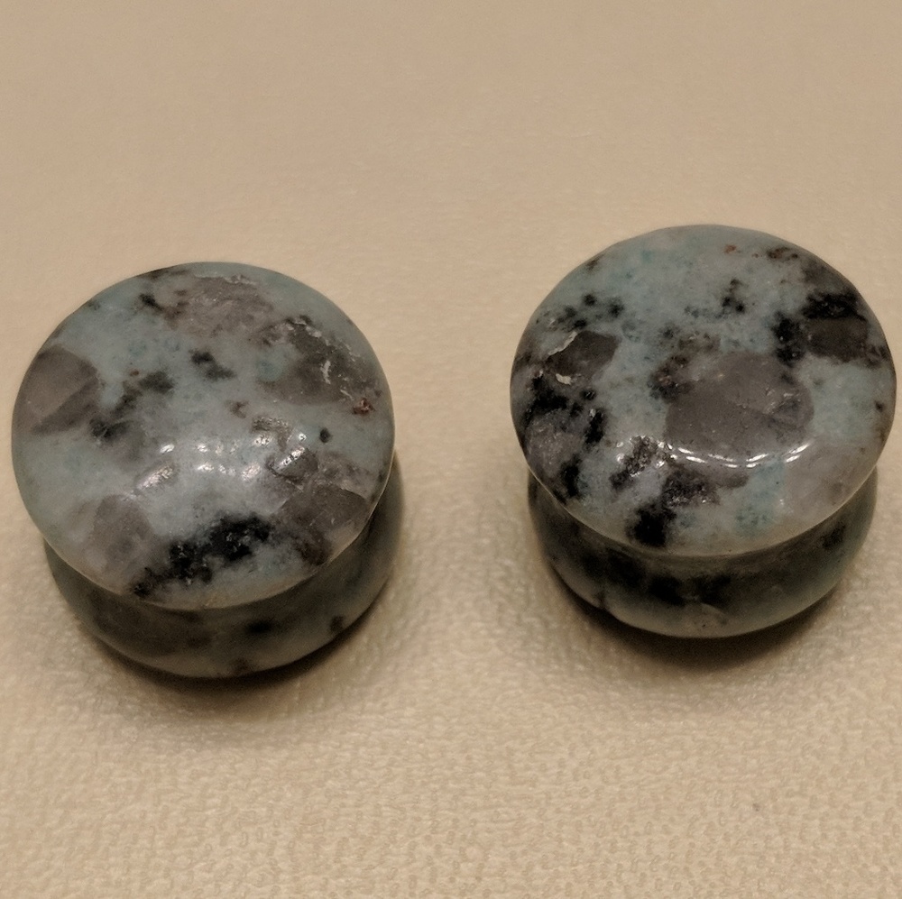 Aqua and gray stone plugs 5/8"